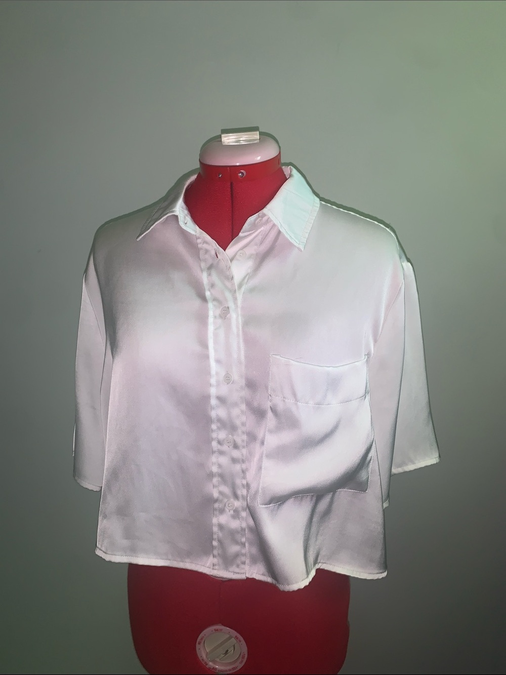 White Cropped Button-Down Shirt with Pocket - Women
